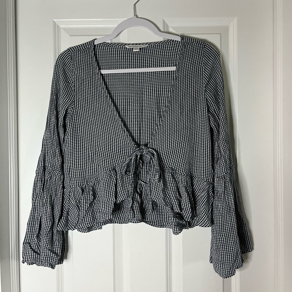American Eagle tie front bell sleeve top